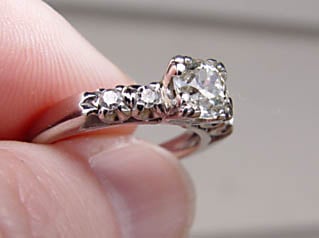 Diamond Engagement Ring Fishtail Prong Setting